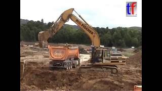 CAT 330B LN, 330C LN, O&K Grader, Dump Trucks,... Rems-Murr-Klinikum Winnenden, 24.07.2009.