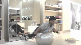 Josh Holland using the Kinesis by TechnoGym