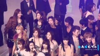 [Fancam] Onew rocks! joking with yesung at gaju 101230