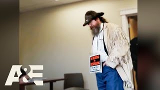 Court Cam: Sovereign Citizen Wears "No Trespassing" Sign, Fights Court Officers | A&E