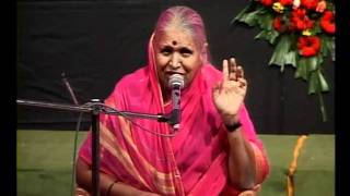 Sindhutai Sapkal speaks at Uttung's 15th Varshikotsav - part 1