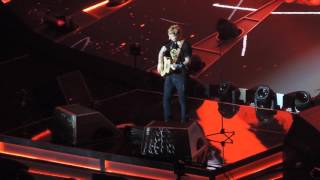Ed Sheeran - Shape Of You and You Need Me, I Don't Need you - Divide Tour Amsterdam, 7 april 2017