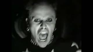 The Prodigy - Firestarter (lyrics) CD Version