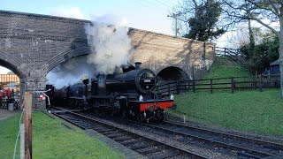 NNR - 7F No.53809 non-stop through Weybourne.