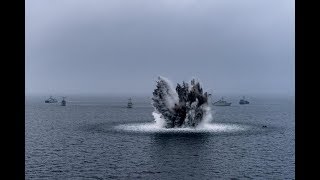 Equipa da Marinha portuguesa detona minas no Mar do Norte