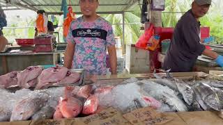 Beli Ikan Fresh @ Pantai Siring Merlimau Melaka