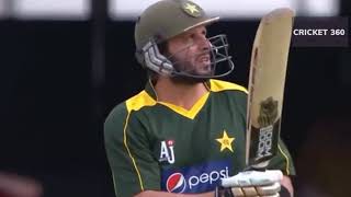 Shahid Afridi 48 runs cameo vs Australia | Boom Boom Afridi best batting