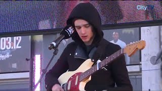 The 1975 - Chocolate (Live At Manchester City 2012)