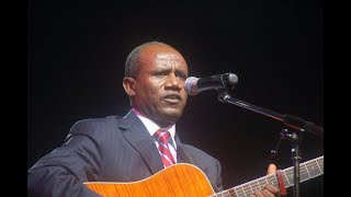 ከዚህም የሚበልጥ - በፓስተር ተስፋዬ ጋቢሶ - Pastor Tesfaye Gabbiso