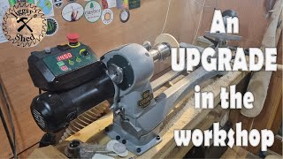 Unboxing the Coronet Herald Lathe and having a go