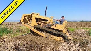 Old D7 Caterpillar Bulldozer does Farm Work in this Tractor Video!