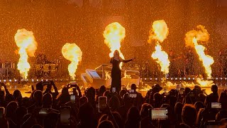 Adele LIVE *Set Fire to the Rain* 2023 GREAT VIEW at Weekends With