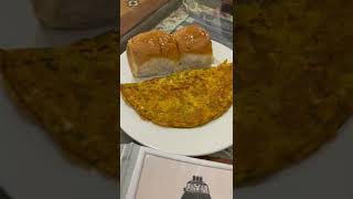 Parsi food in Delhi || Parsi Omlette and Custard 😍😍