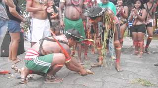 PAITER SURUI  DA ALDEIA PAITER  LINHA 09 ACENDEM FOGO TRADICIONAL