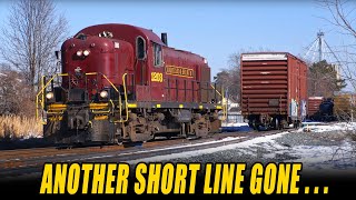 Another Short Line Gone: 70 Year Old Locomotive Shifts \u0026 Kicks Cars in Final Days