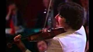 Andres Cardenes plays Tchaikovsky Violin Concerto 3rd movement