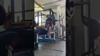 175KG x 9 REPS BENCH PRESS