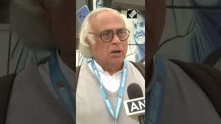 “Sar pe laal topi, par dil hai Congressi…”: Jairam Ramesh hails SP-Congress alliance