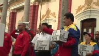 Maduro steps up campaign against Obama order