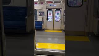 終点の新木場にりんかい線の車両がきた #shorts