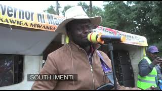 MUREGA BAICHU ASHAMIG GOVERNOR KIRAITU THROUGH PLAYING OF HIS GUITAR 🙈🙈🙈