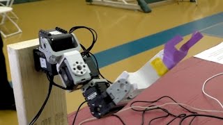 Mimic Arm - Design Day 2015: Electrical and Computer Engineering Capstone Project