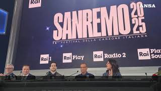 Sanremo, Carlo Conti annuncia l'arrivo di Roberto Benigni