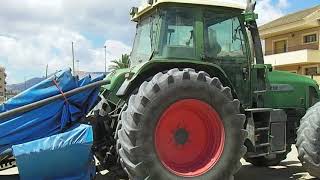 Fendt 712 Vario 6.1 Litre 6-Cyl Diesel Tractor With Almond Tree Shaker Canopy