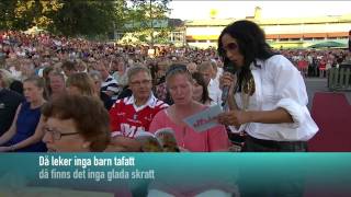 Titiyo - Gröna små äpplen (allsång)  - Allsång på Skansen 2014