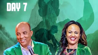 አንዱን ሰው የሺ ሠው ግምት የሚያደርግ እግዚያብሄር ። እግዚአብሔር በሰጣችሁ ተስፋ መሠረት የሚዋጋላችሁ ስለ ሆነ፣ ከእናንተ አንዱ ሰው ሺውን ያሳድዳል።