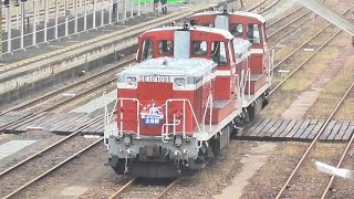 ｻﾛﾝｶｰ土佐路　牽引車　DE10　重連　待機！多度津駅にて☆