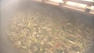 秋田かやき祭り　あつあつ鍋の味を食べ比べ　秋田市 (25/01/18 18:00)