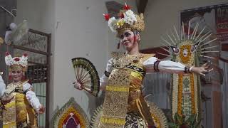 Tari Legong Raja Cina