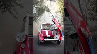 1957 BMW Isetta Ever seen one up close? Isetta is Italian for “Extremely small.” #bmwisetta #bmw