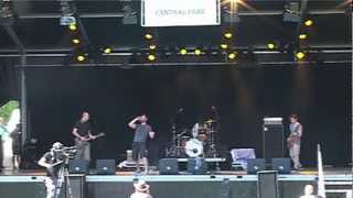 Aktueltv.nl: Taze Bitti en Athena op Dunya Festival 2012. Uitzending 5/9/12