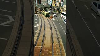 長崎の路面電車(スマホ向け縦長動画)高架橋から俯瞰撮影 長崎電気軌道Tram in Japan