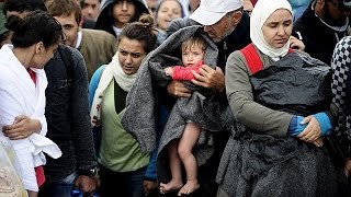 Macedonia authorities mishandle refugees at border