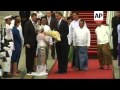 Obama becomes first sitting president to visit Myanmar