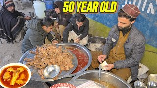 DISCOVER THE CHEAPEST PRICE DHABA IN LAHORE | BHUTTO SIRI PAYA | BONG PAYE & CHANA CHOLAY BREAKFAST