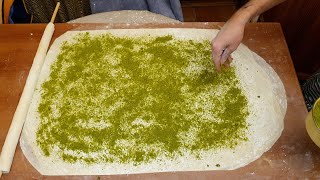 Fıstıklı Dürüm Baklava Nasıl Yapılır? ✅ Usta Elinden Çıtır Çıtır Burma Baklava Tarifi