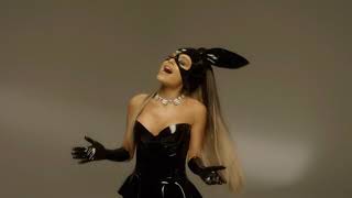 Ariana Does A Grande Fart