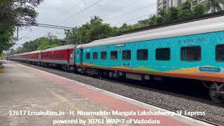 Majestically Cruising 12617 Mangala Lakshadweep SF Express  powered by 30761 WAP-7 of Vadodara