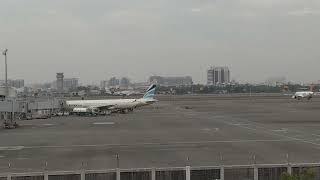 高雄小港國際機場 首拍中華航空A321neo寶可夢彩繪客機起飛。