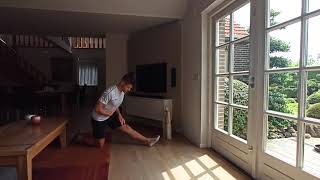 Hamstring stretch_unilateral kneeling