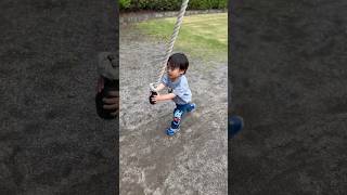 独特な遊び方の2歳男の子#shorts #cute #love