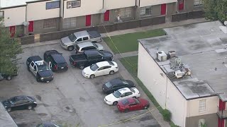 HPD: Teen in critical condition after SW Houston shooting