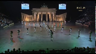 BERLIN MILITARY MUSIC PARADE CON I BERSAGLIERI DI BEDIZZOLE ITALY - Infantry Parade