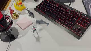 【blender 3.3】Wraith's emote on my desk