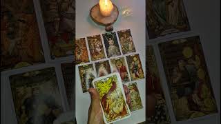 Czy ta osoba się odezwie? Czytanie na miesiąc  #tarot #relacje