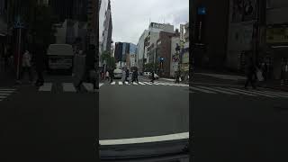 【秋葉原歩行者妨害天国】横断歩道を渡っている歩行者がいますよ〜止まりましょう【Japan's dangerous driving reality channel】shorts